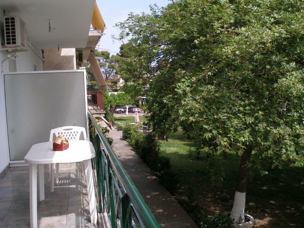 Anastasia - Efthimios Apartments Agios Konstantinos  Bagian luar foto
