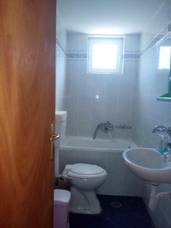 Anastasia - Efthimios Apartments Agios Konstantinos  Bagian luar foto